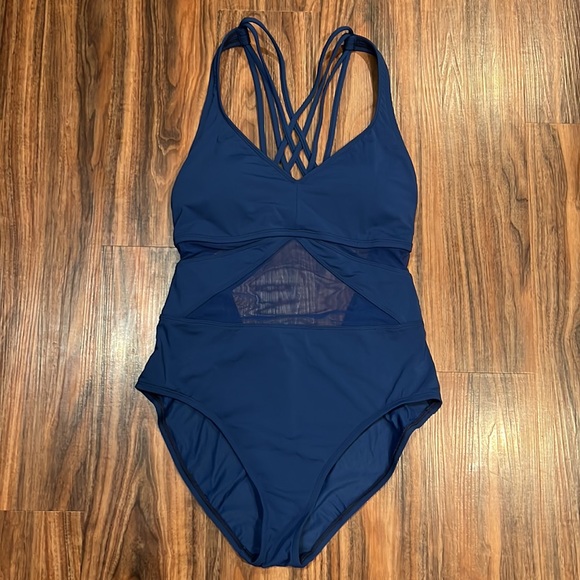 Bleu Rod Beattie Don’t Mesh Wit Me One Piece - Picture 3 of 11